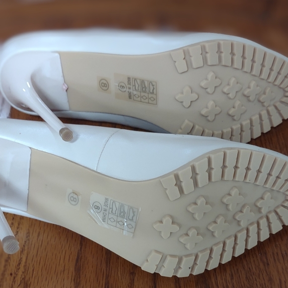 Women's high heels - Picture 3 of 3